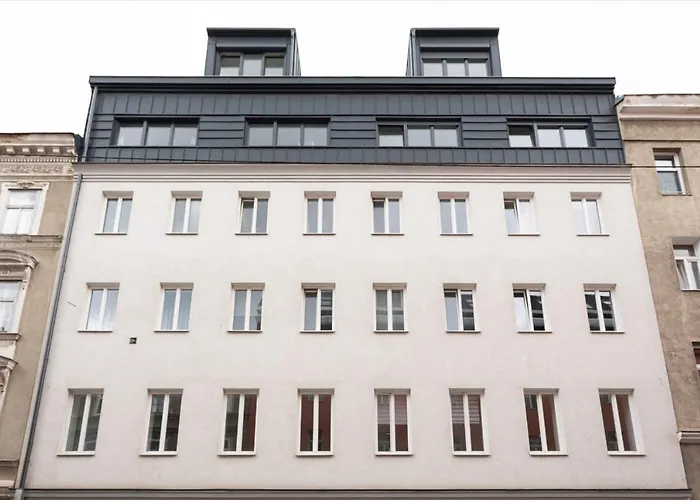 Charmante L Bg8 * Vienna